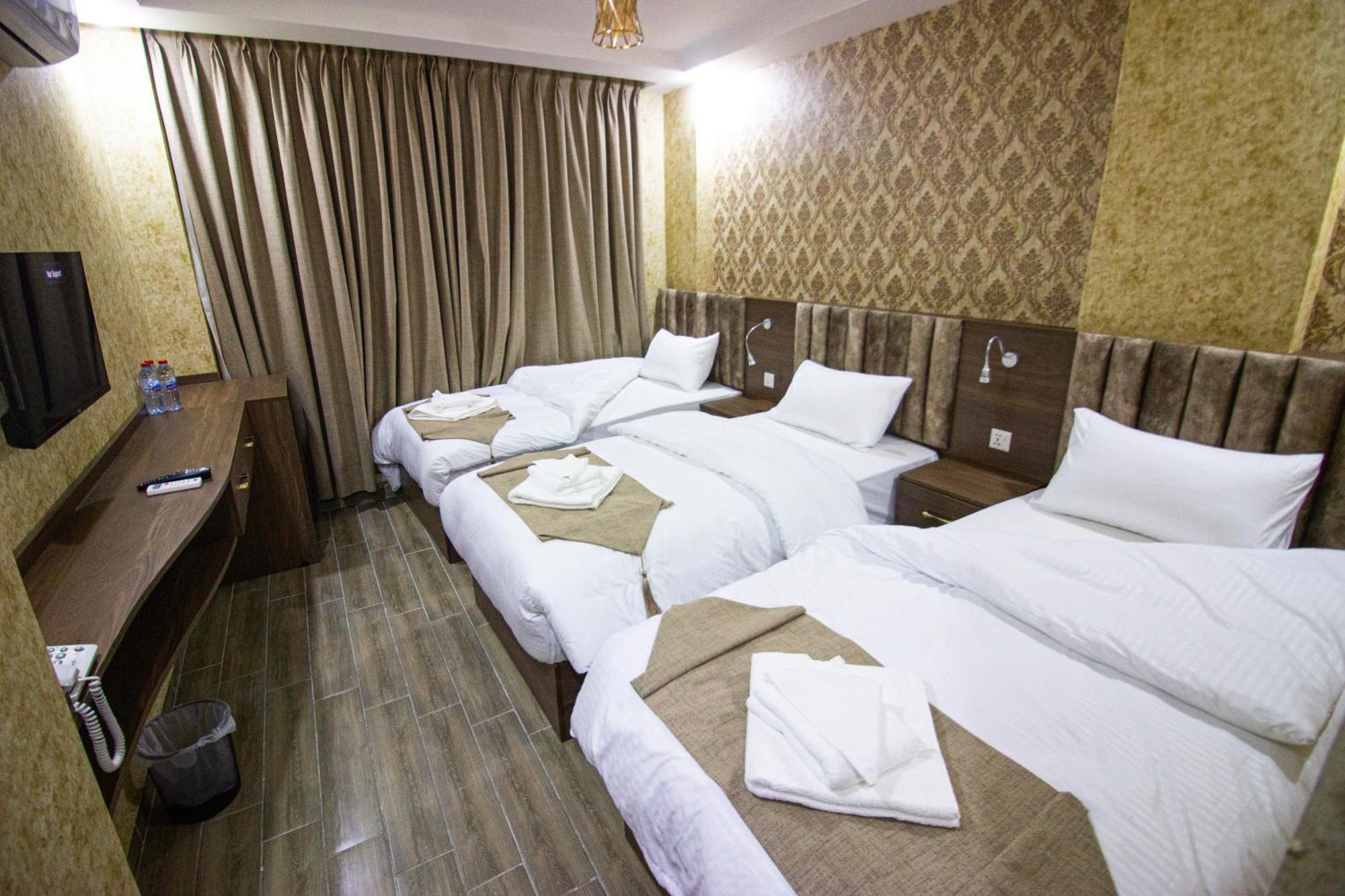 Beirut Hotel 2 New Amman Dış mekan fotoğraf