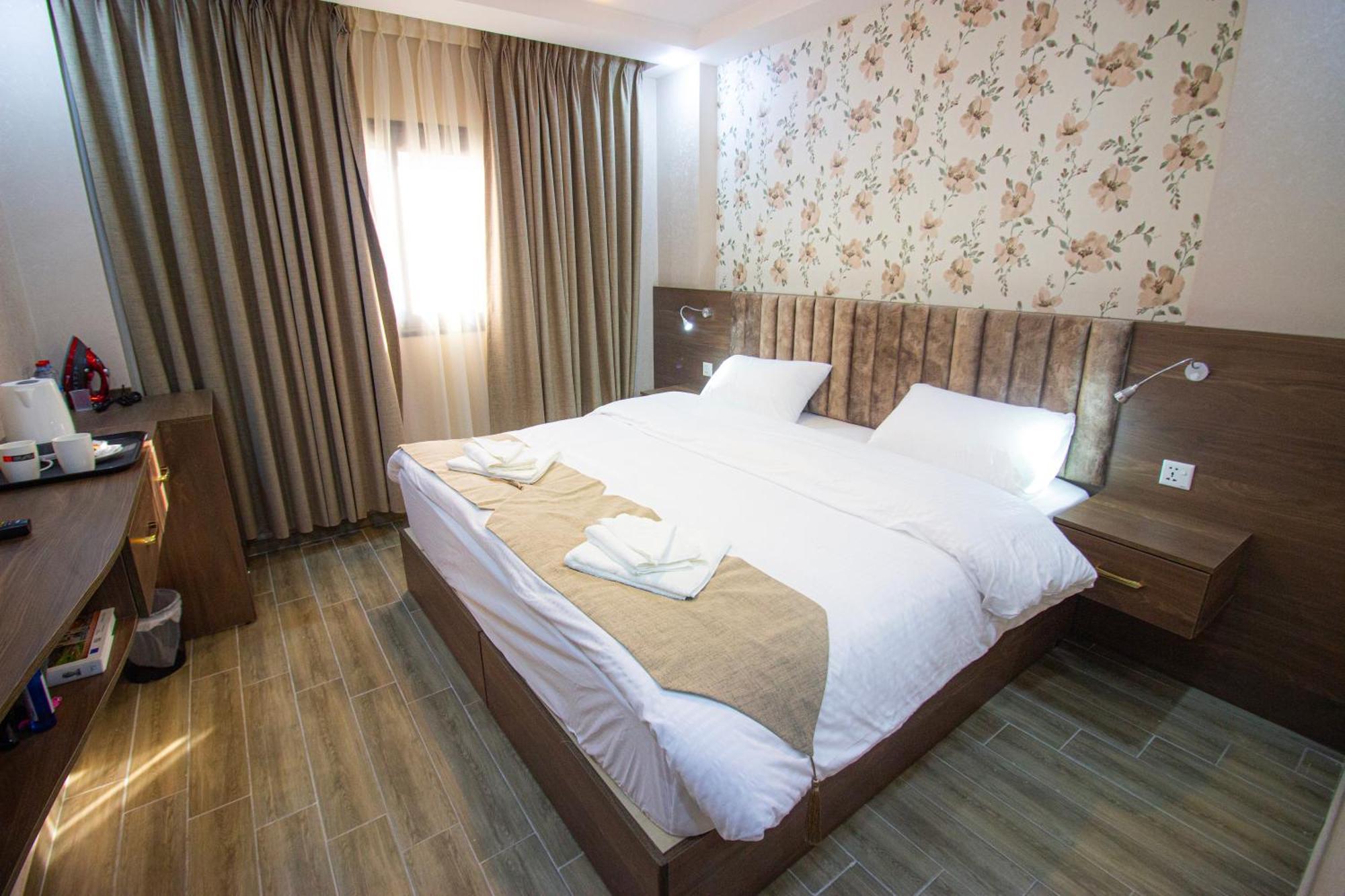 Beirut Hotel 2 New Amman Dış mekan fotoğraf