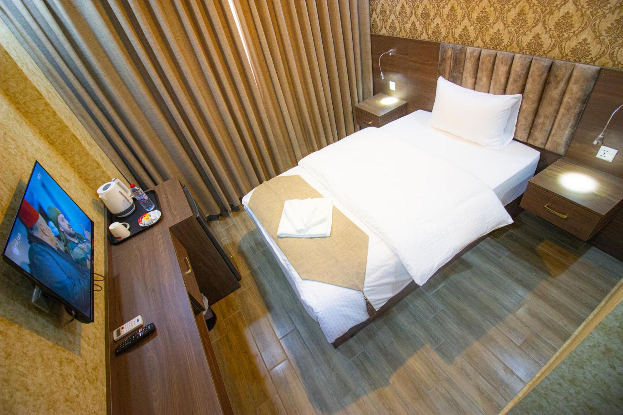 Beirut Hotel 2 New Amman Dış mekan fotoğraf
